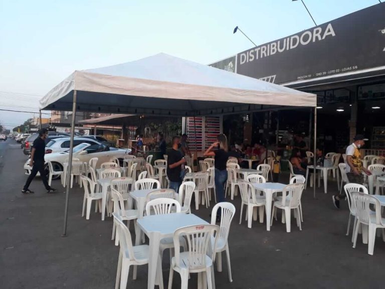 Tendas,Alugar tendas,Aluguel de tendas no DF,Tendas piramidais,Locação de tendas,Aluguel de toldos,Lua e sol tendas,frete grátis